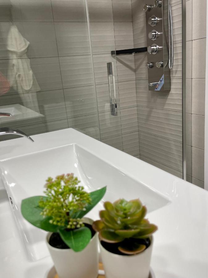 Madrid Villa Suites Serenidad Eksteriør billede